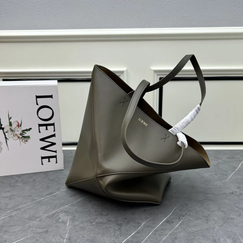 Loewe Shopping Bags EyeCatching 83634