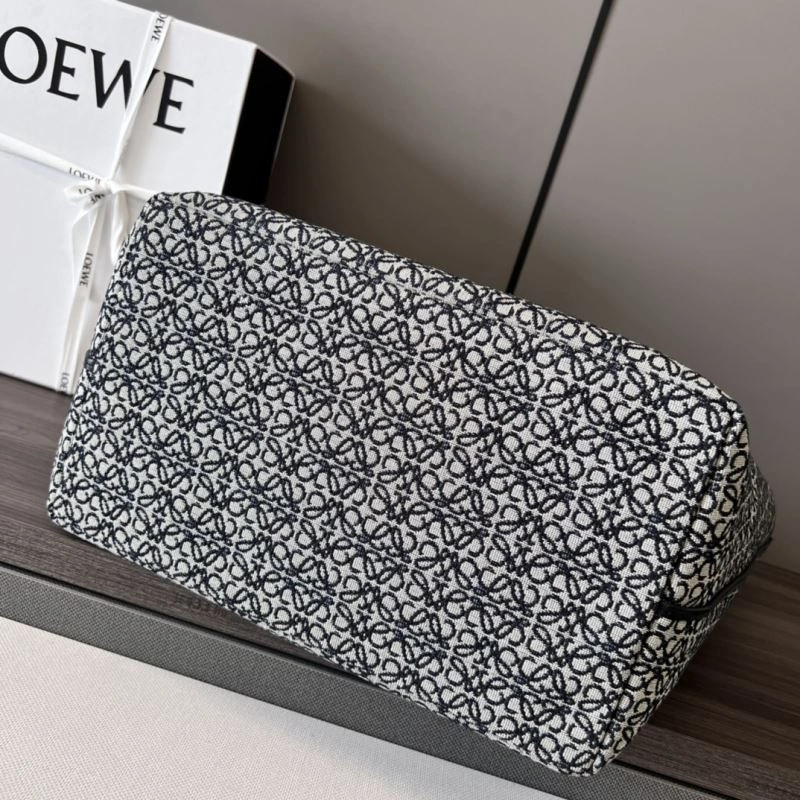 Minimalist Loewe Shopping Bags 77322