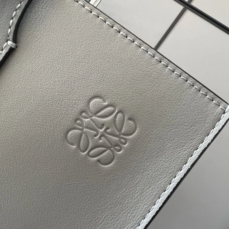 Neat Loewe Shopping Bags 77320