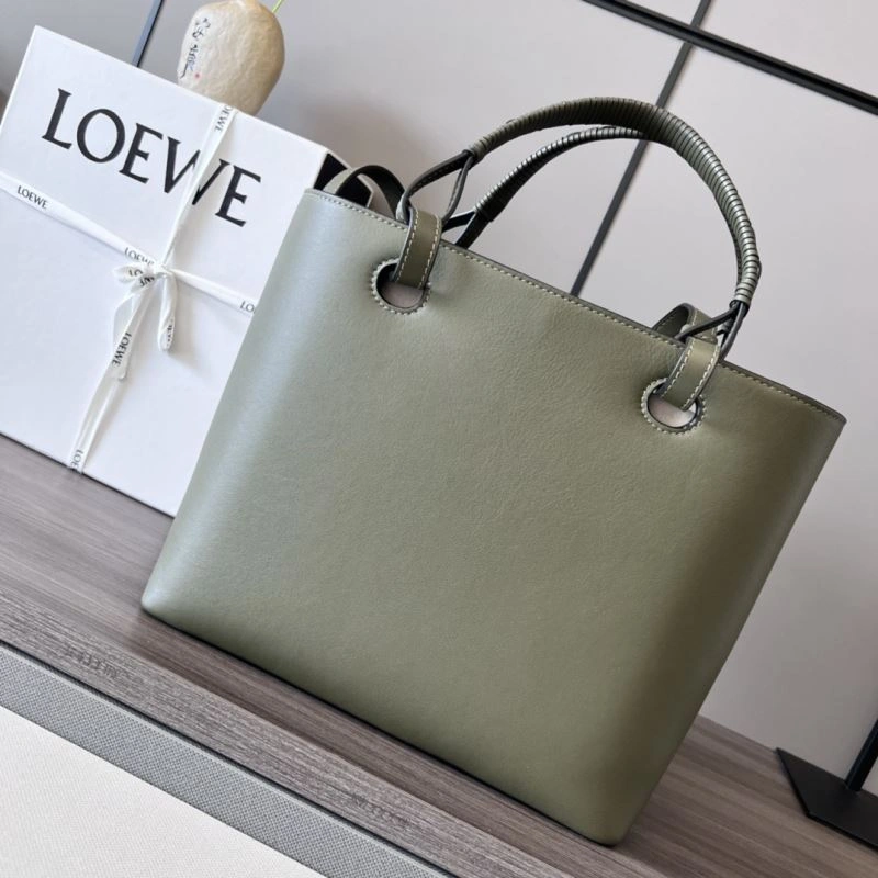 Elegant Loewe Shopping Bags 77311