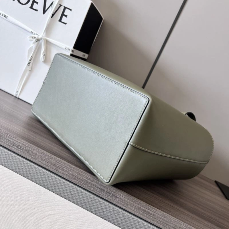 Elegant Loewe Shopping Bags 77311