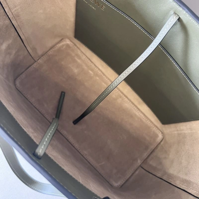 Elegant Loewe Shopping Bags 77311