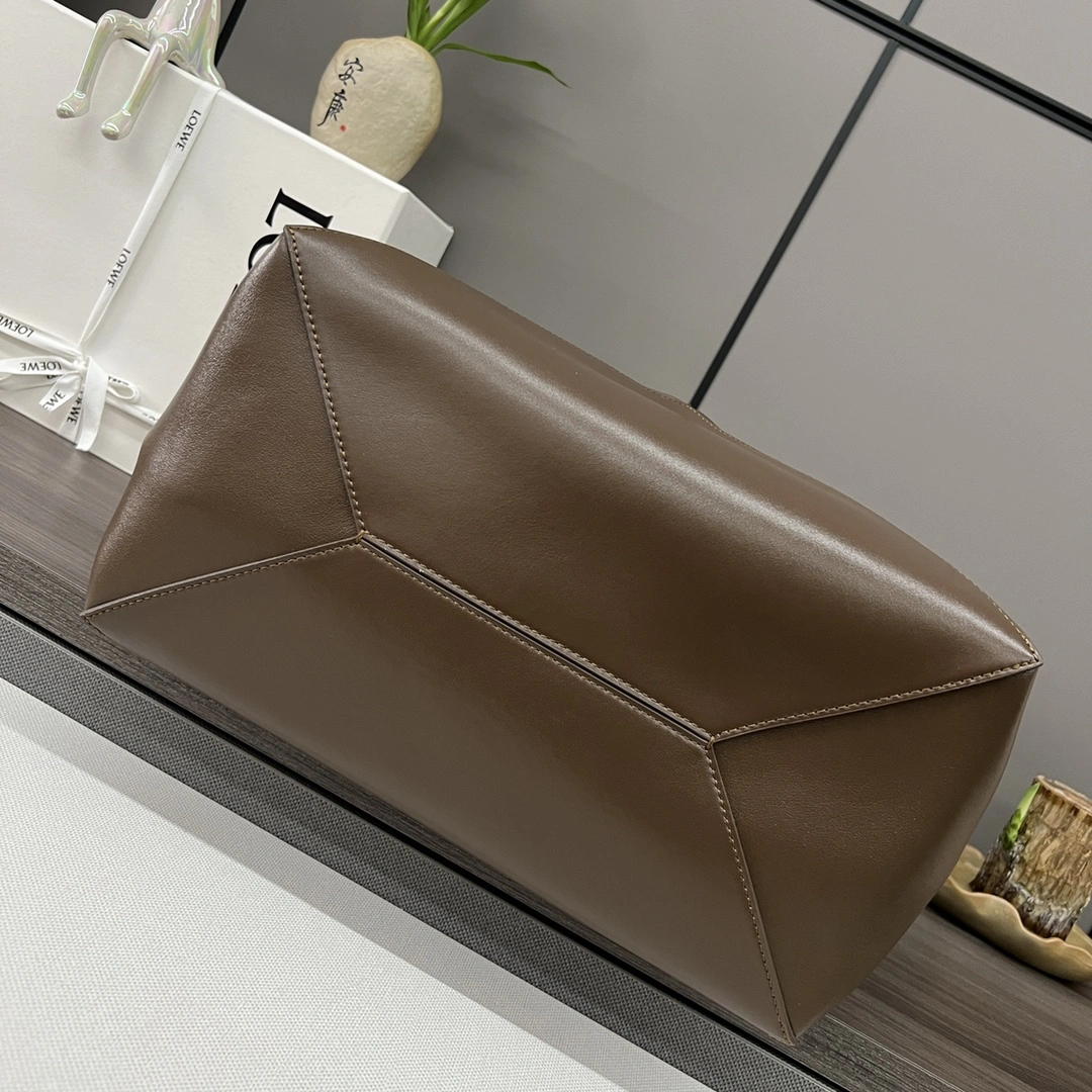 Loewe Shopping Bags Minimalist 72104