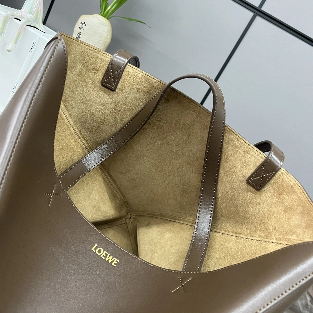 Loewe Shopping Bags Minimalist 72104