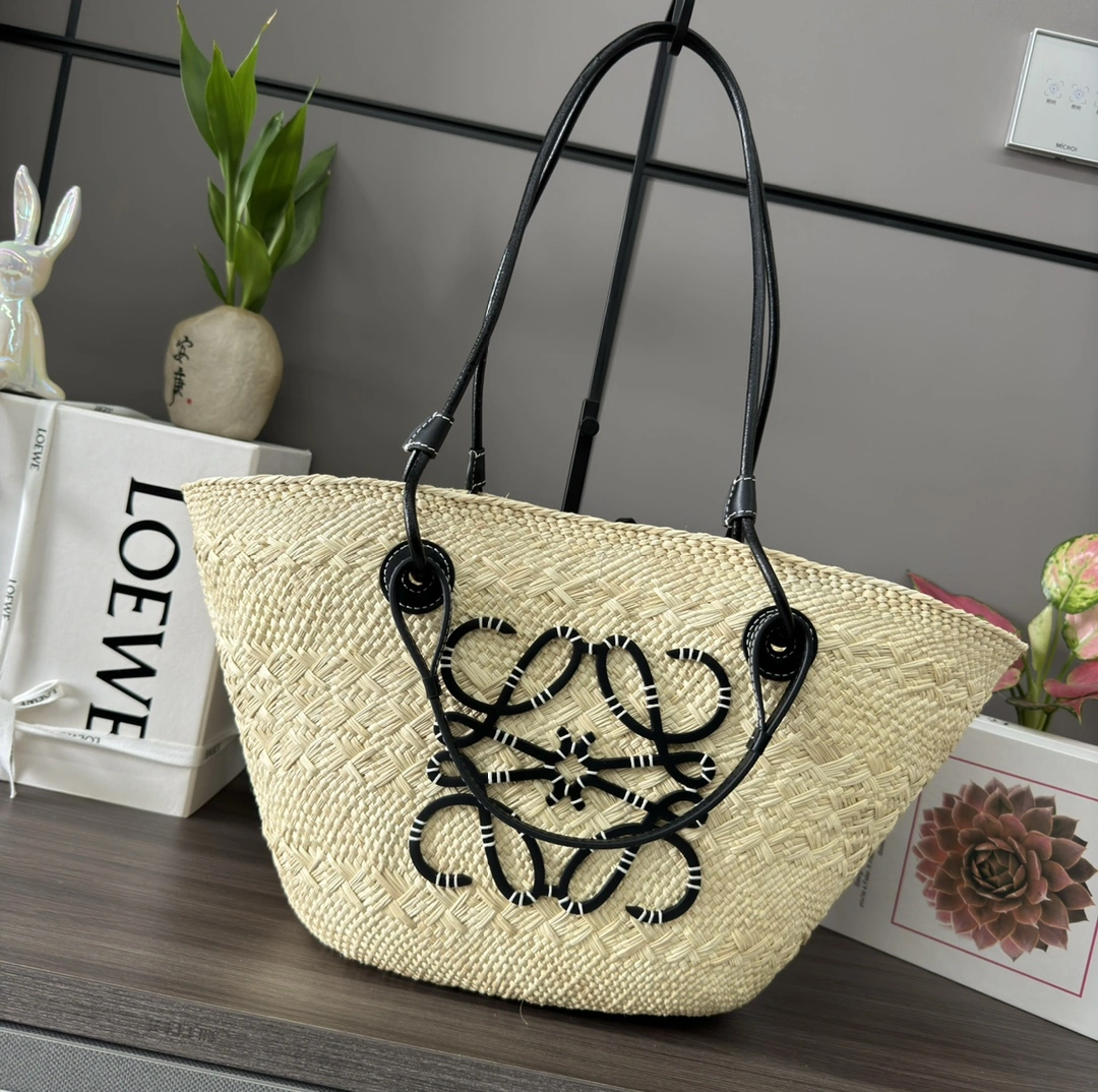 Loewe Shopping Bags Bold 72066