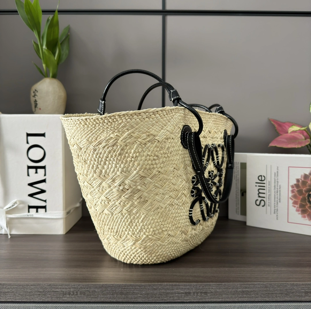 Loewe Shopping Bags Bold 72066