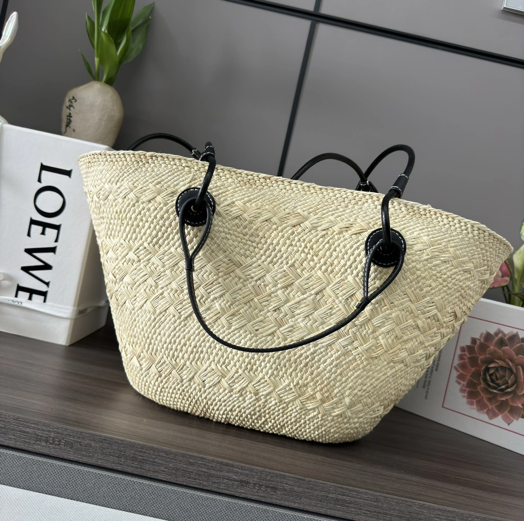 Loewe Shopping Bags Bold 72066