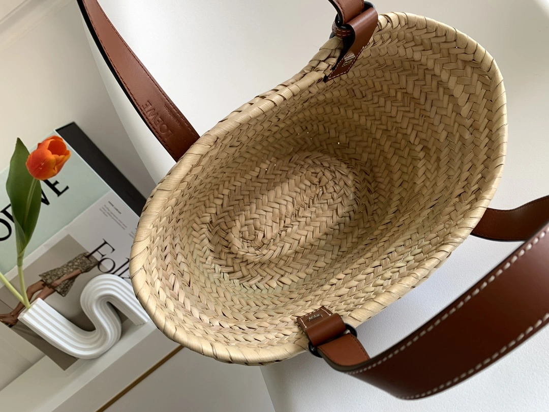 Loewe Shopping Bags Breathable 72111