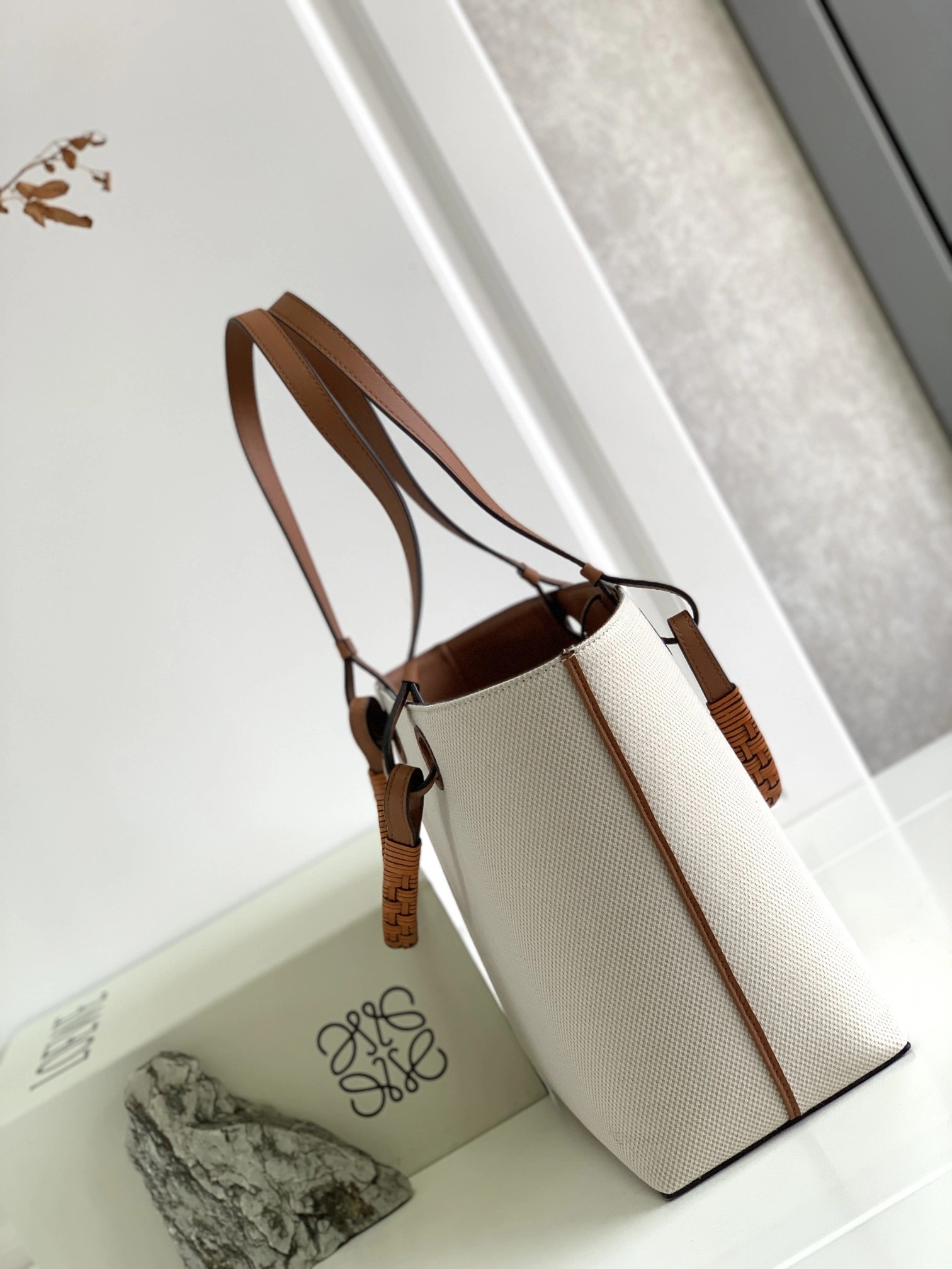 Loewe Shopping Bags Affordable 72065