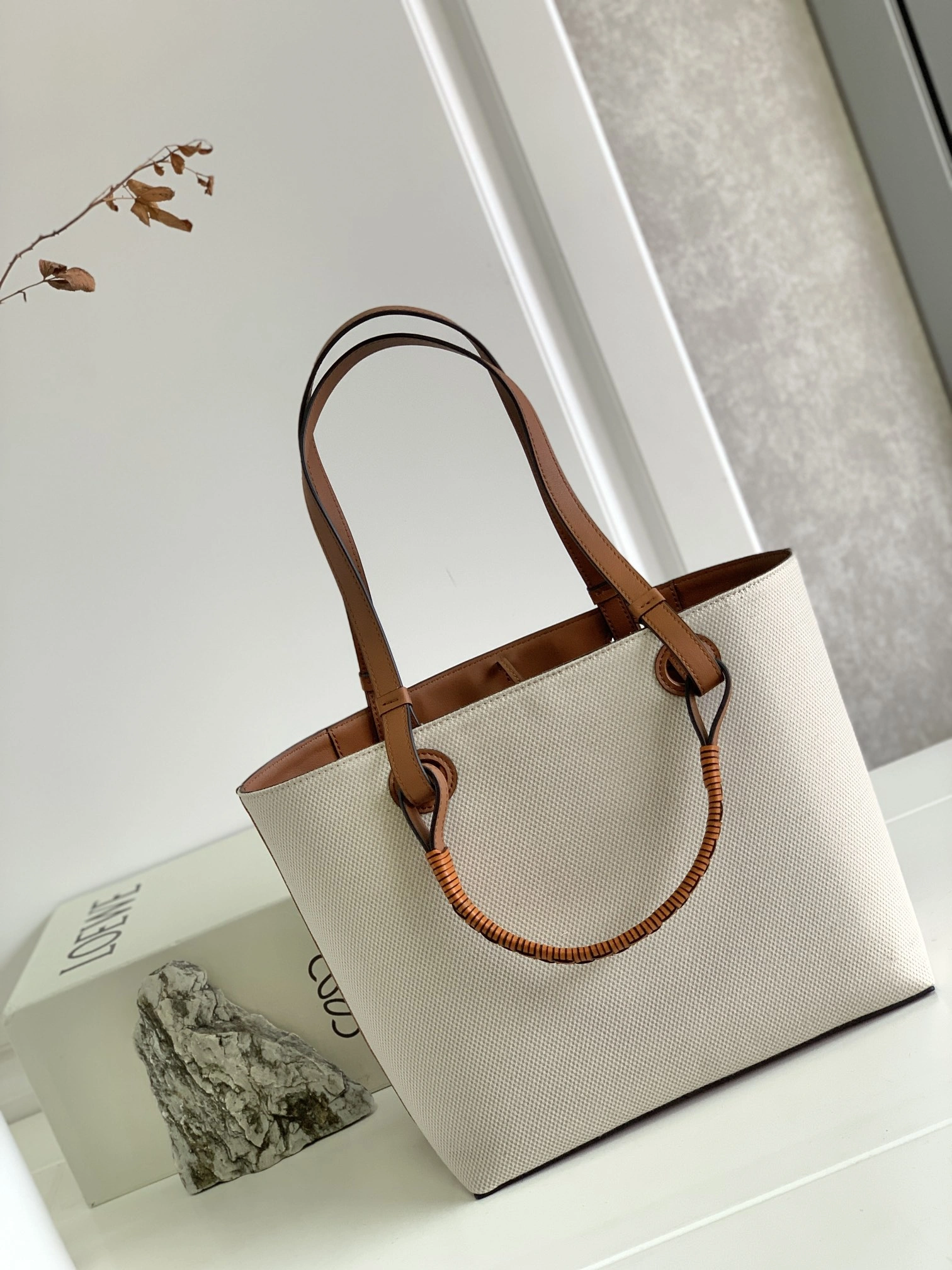 Loewe Shopping Bags Affordable 72065