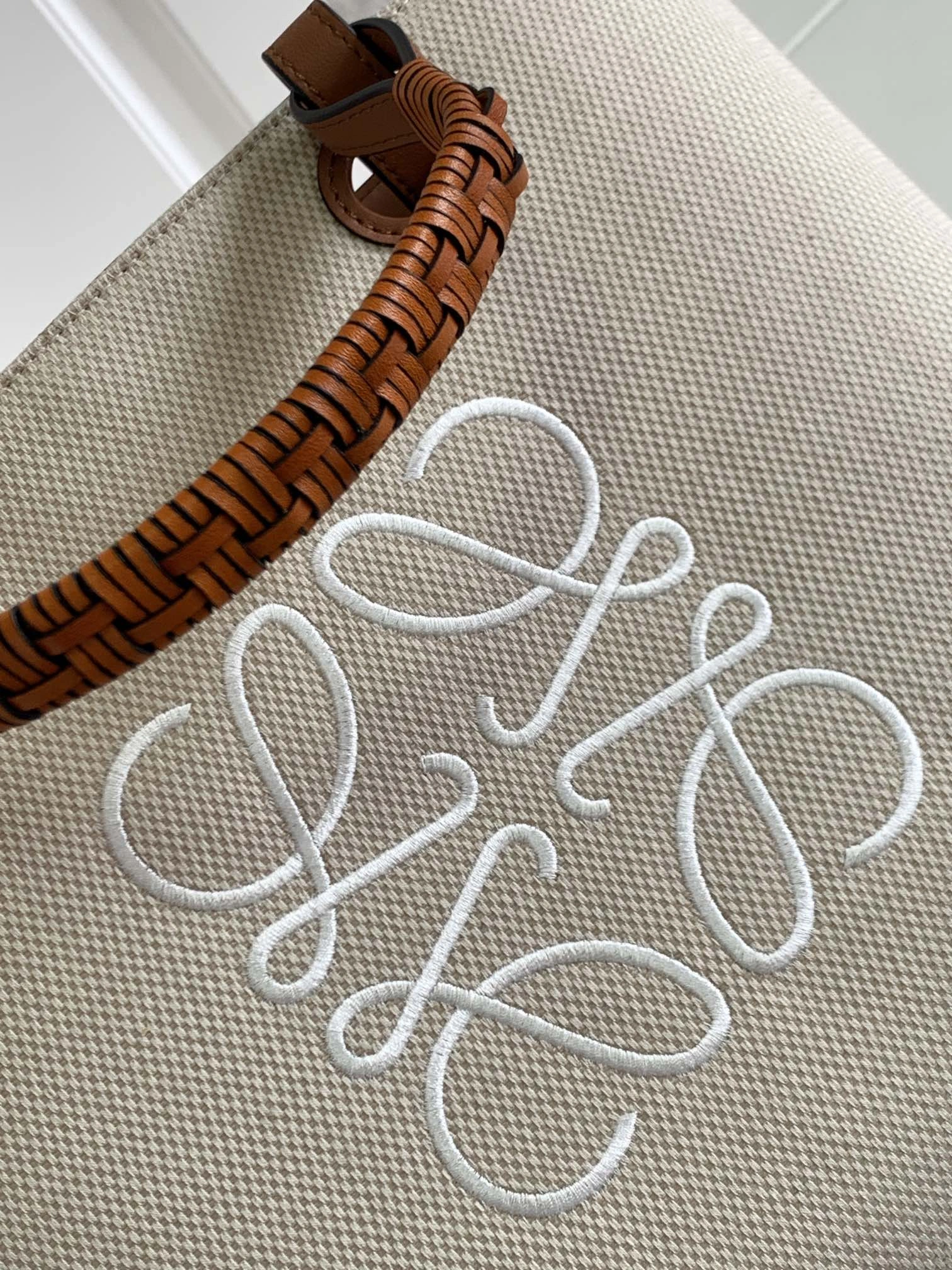 Loewe Shopping Bags Affordable 72065