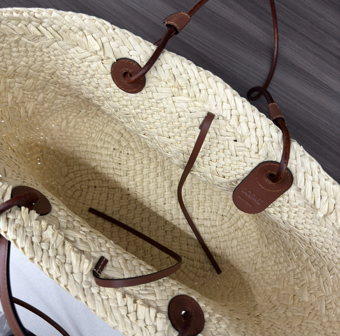 HighPerformance Loewe Shopping Bags 72056