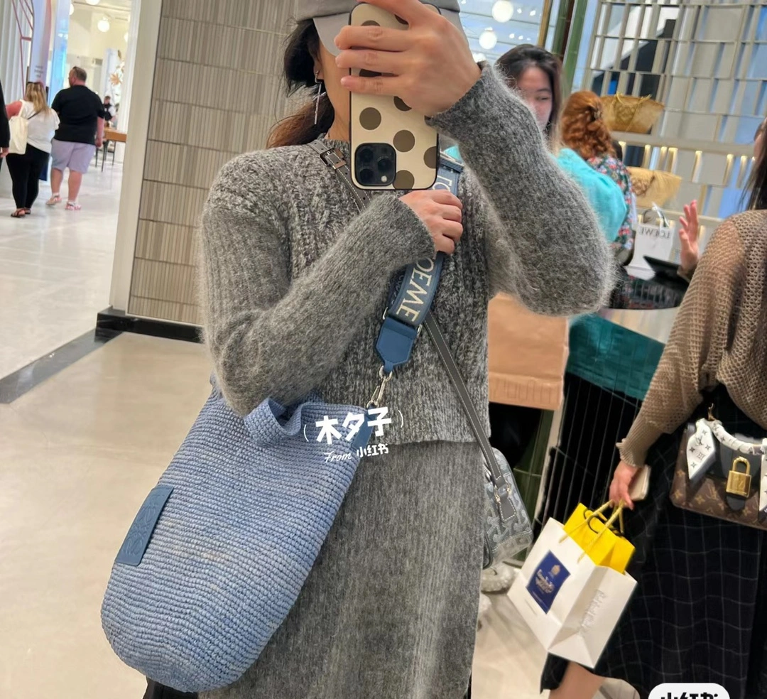Loewe Shopping Bags Affordable 72054