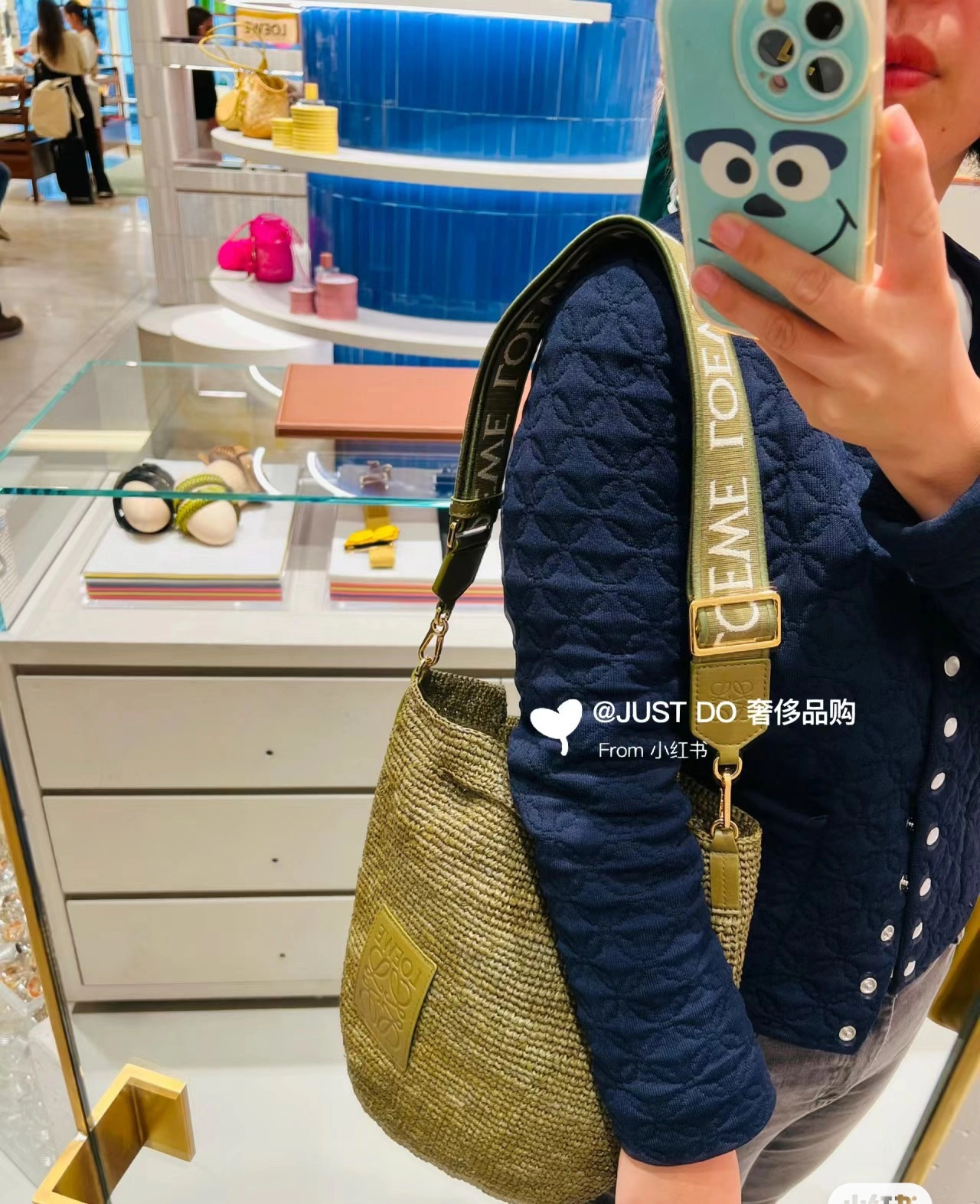 TechFriendly Loewe Shopping Bags 72053