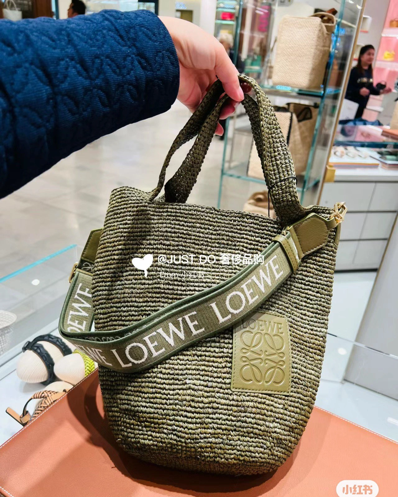 TechFriendly Loewe Shopping Bags 72053