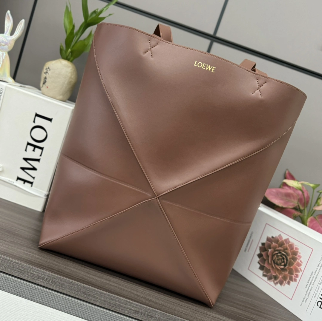 Loewe Shopping Bags Contemporary 72094