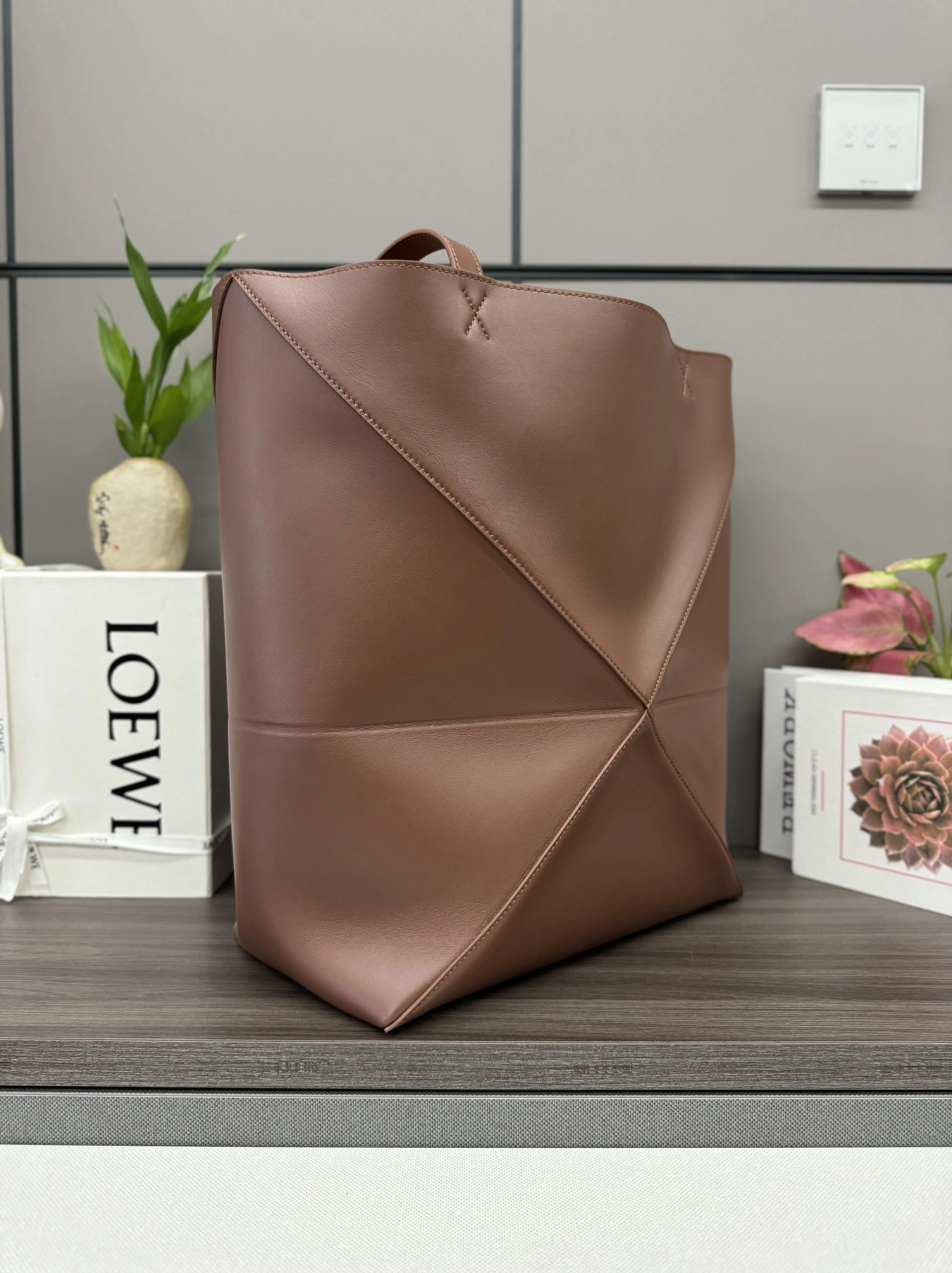 Loewe Shopping Bags Contemporary 72094