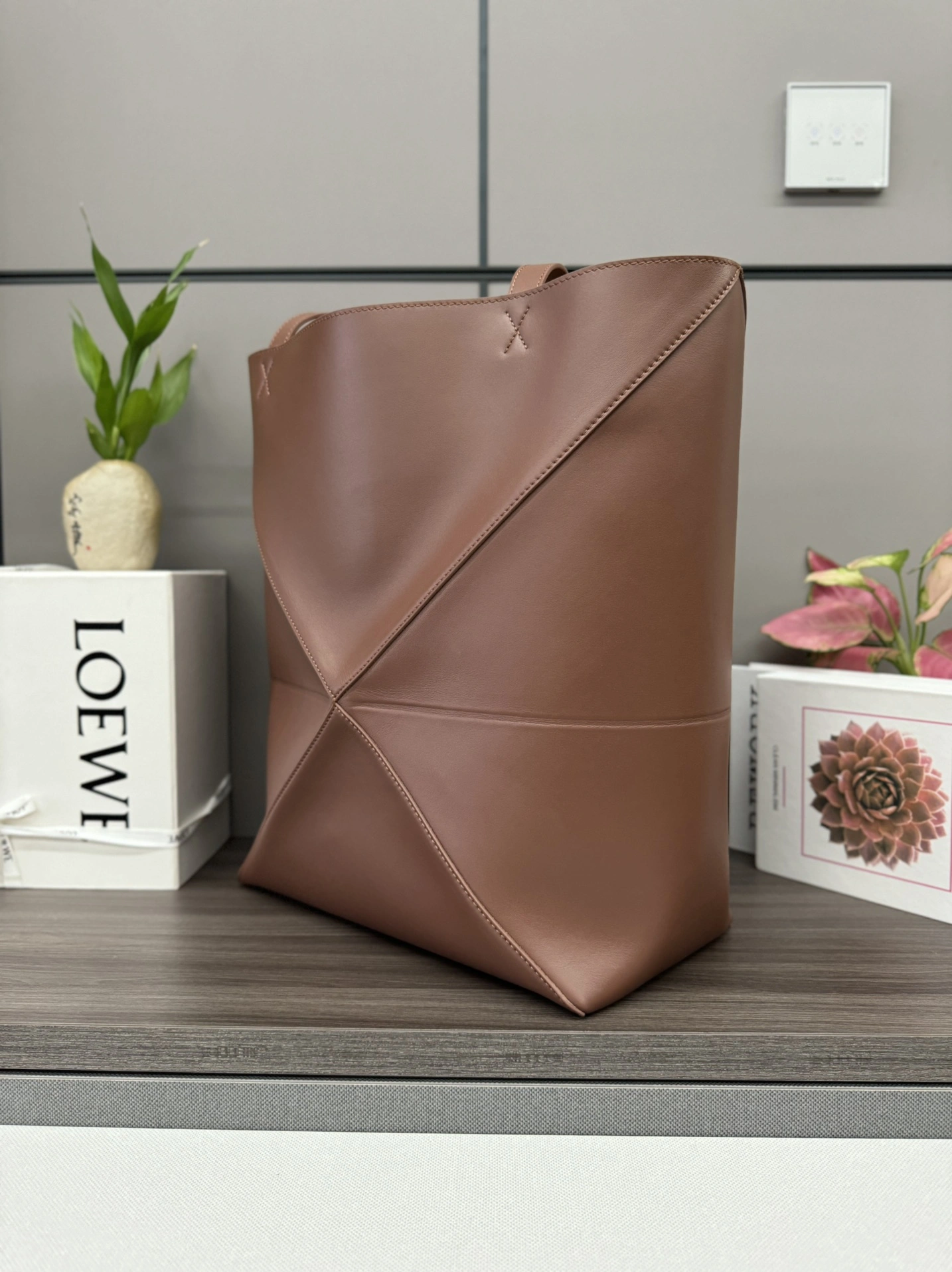 Loewe Shopping Bags Contemporary 72094
