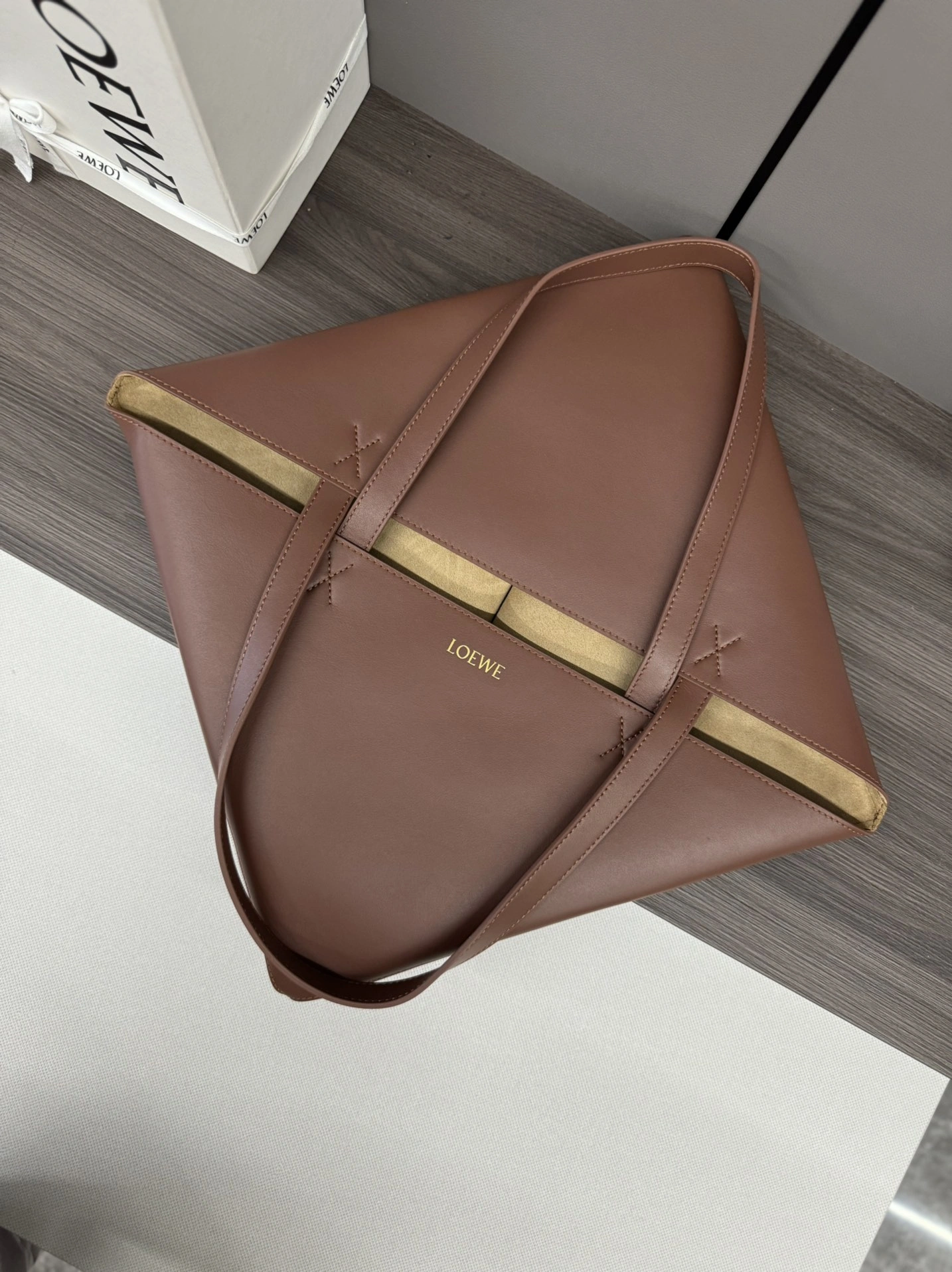 Loewe Shopping Bags Contemporary 72094