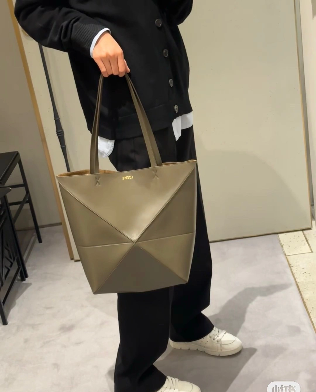Loewe Shopping Bags Effortless 72043