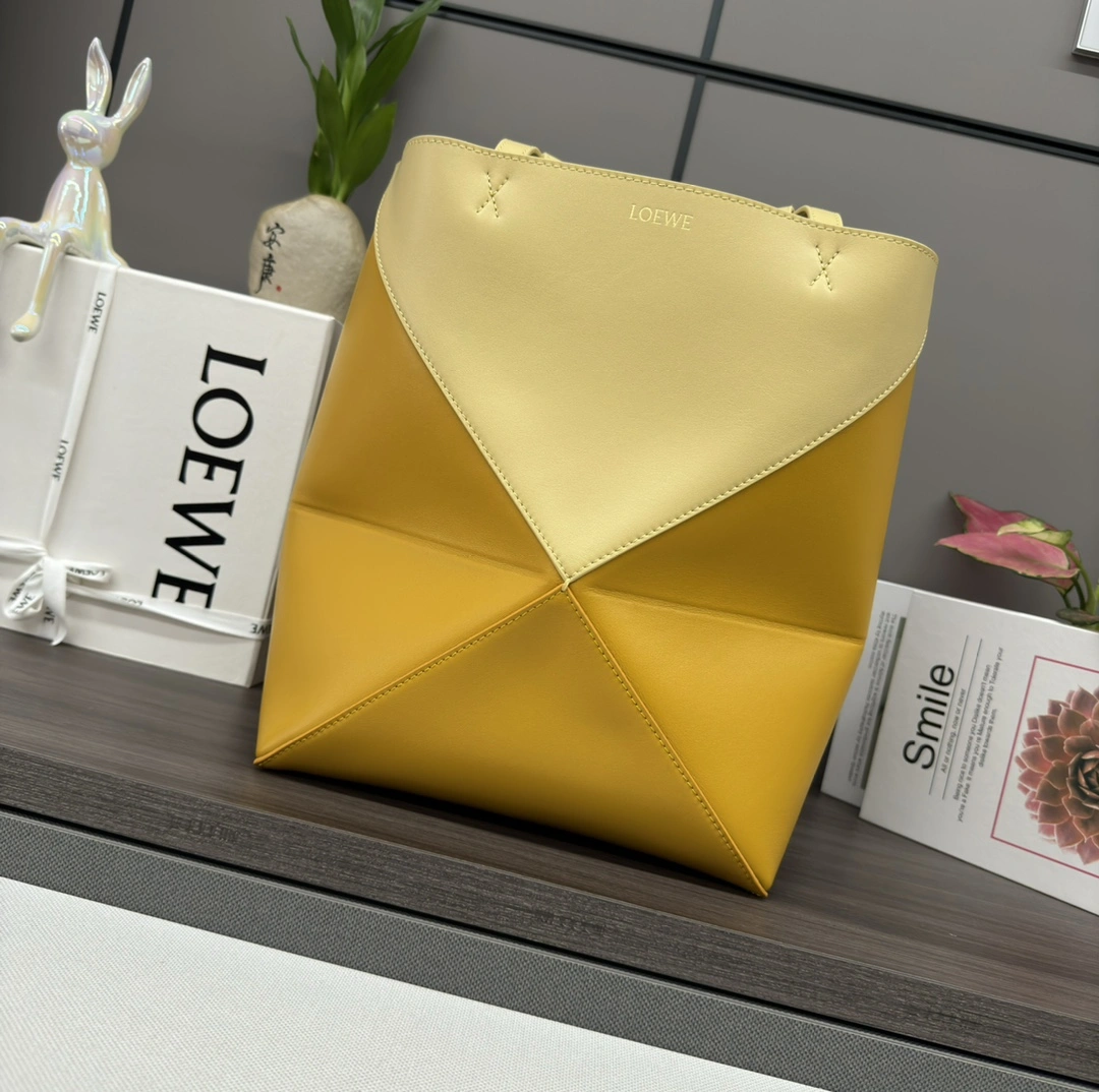 Loewe Shopping Bags Youthful 72041