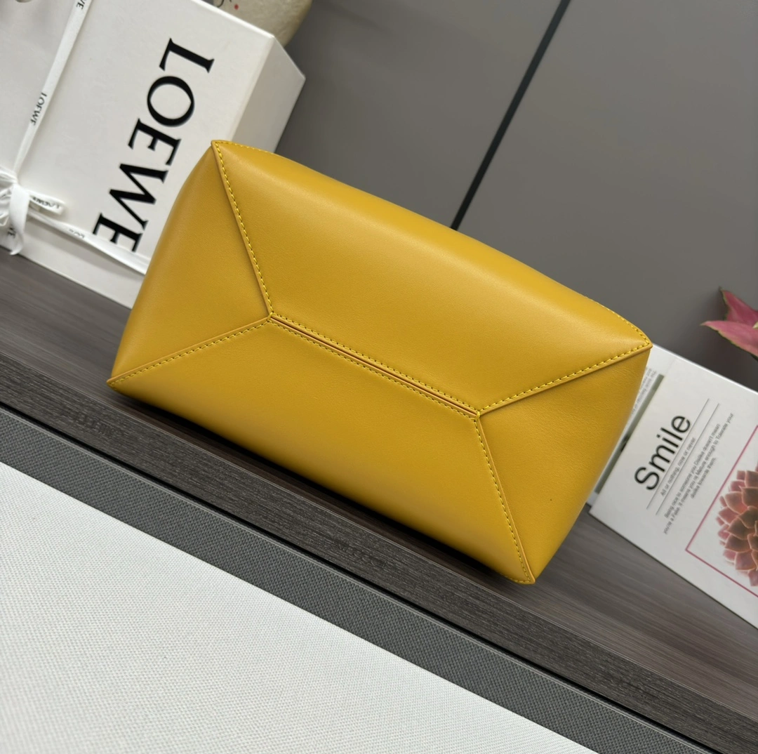 Loewe Shopping Bags Youthful 72041