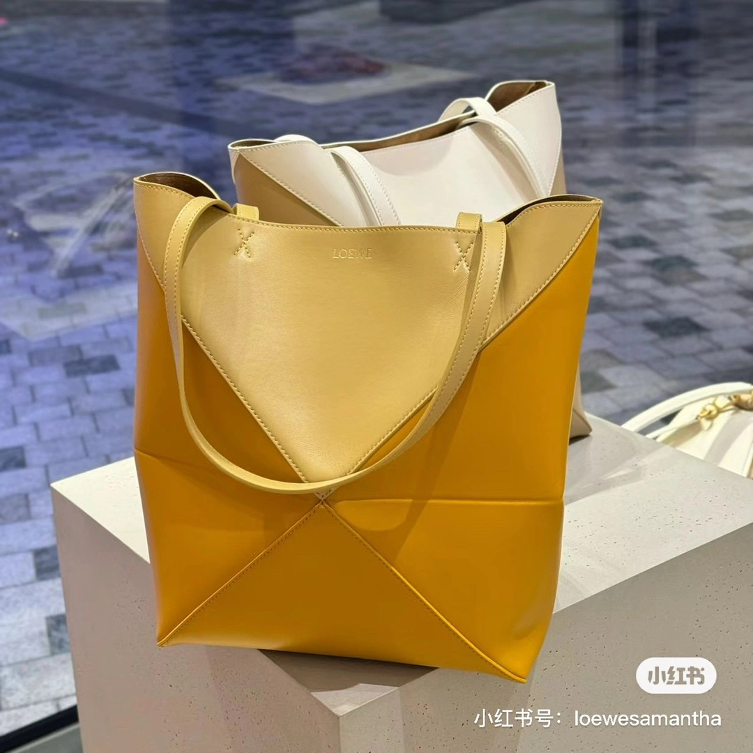 Loewe Shopping Bags Youthful 72041