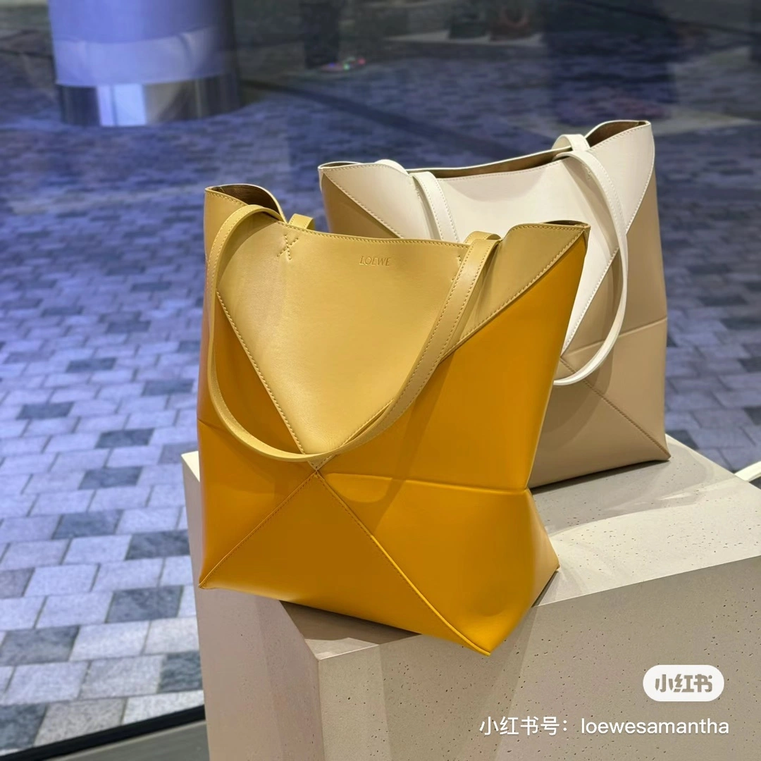 Loewe Shopping Bags Youthful 72041