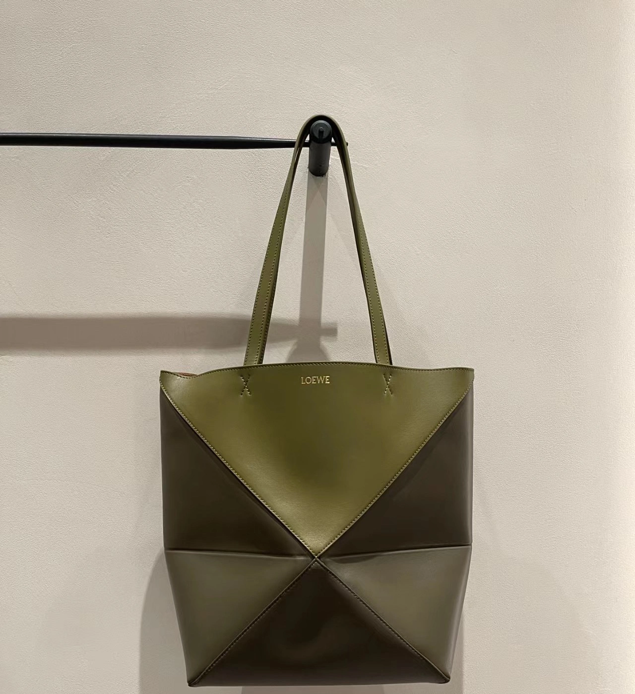 SmartChoice Loewe Shopping Bags 72040