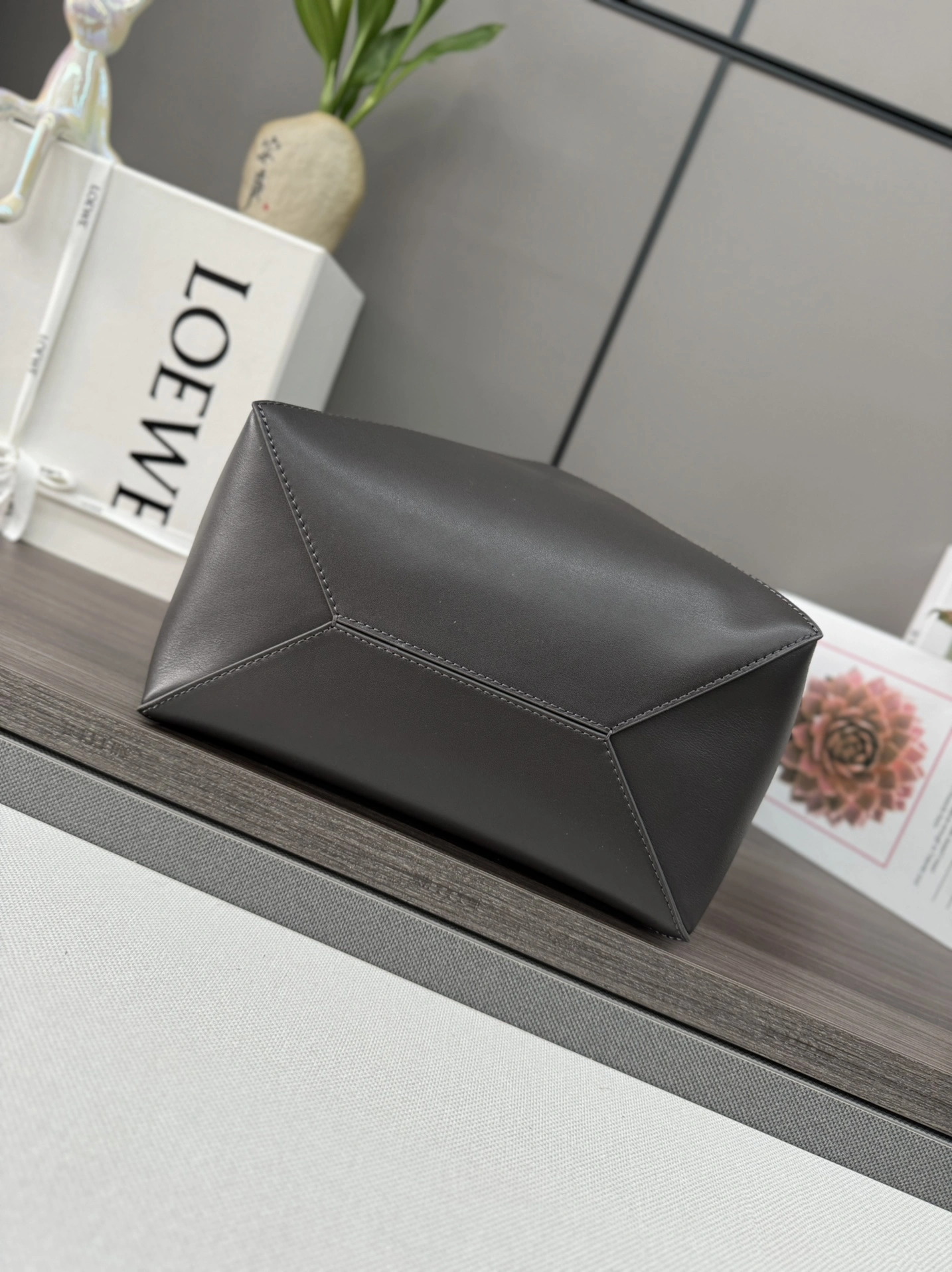 Loewe Shopping Bags TimelessDesign 72119