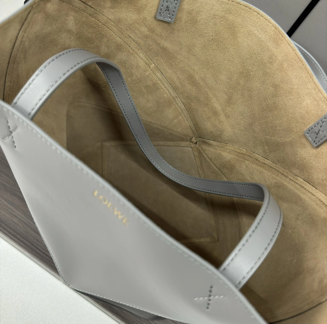 Loewe Shopping Bags TimelessDesign 72119