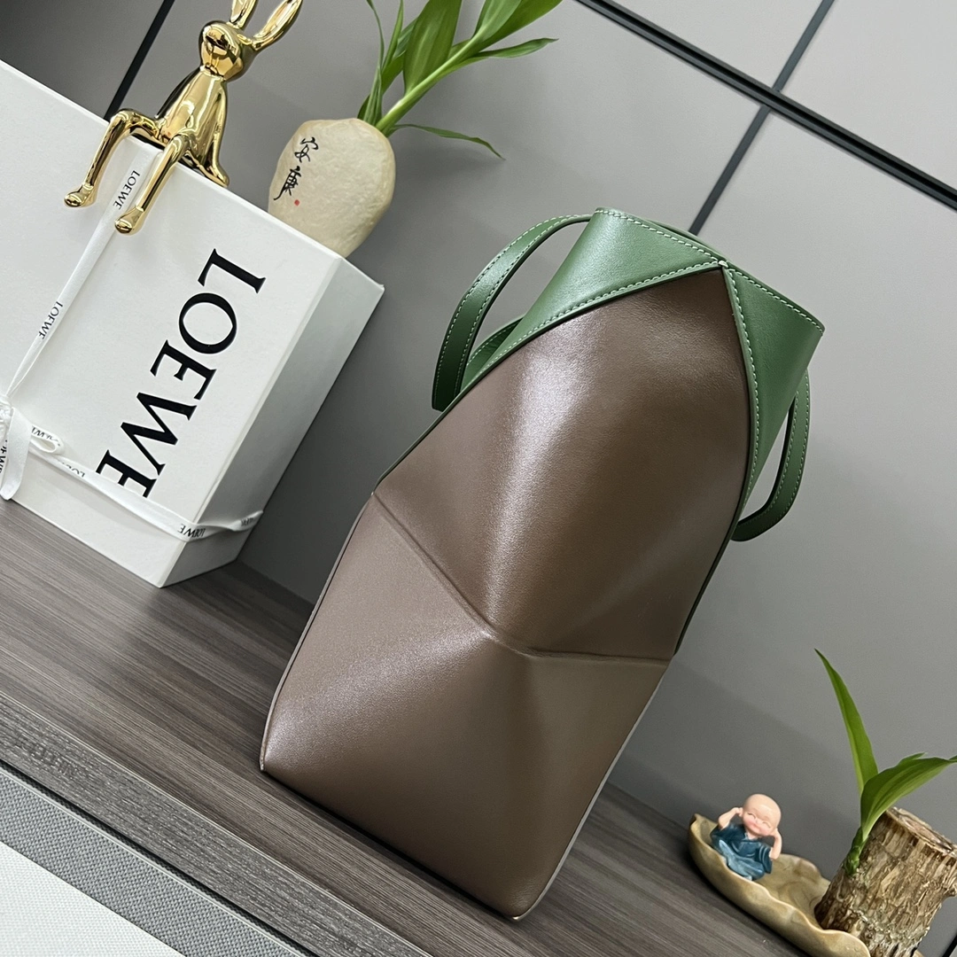 Youthful Loewe Shopping Bags 72030