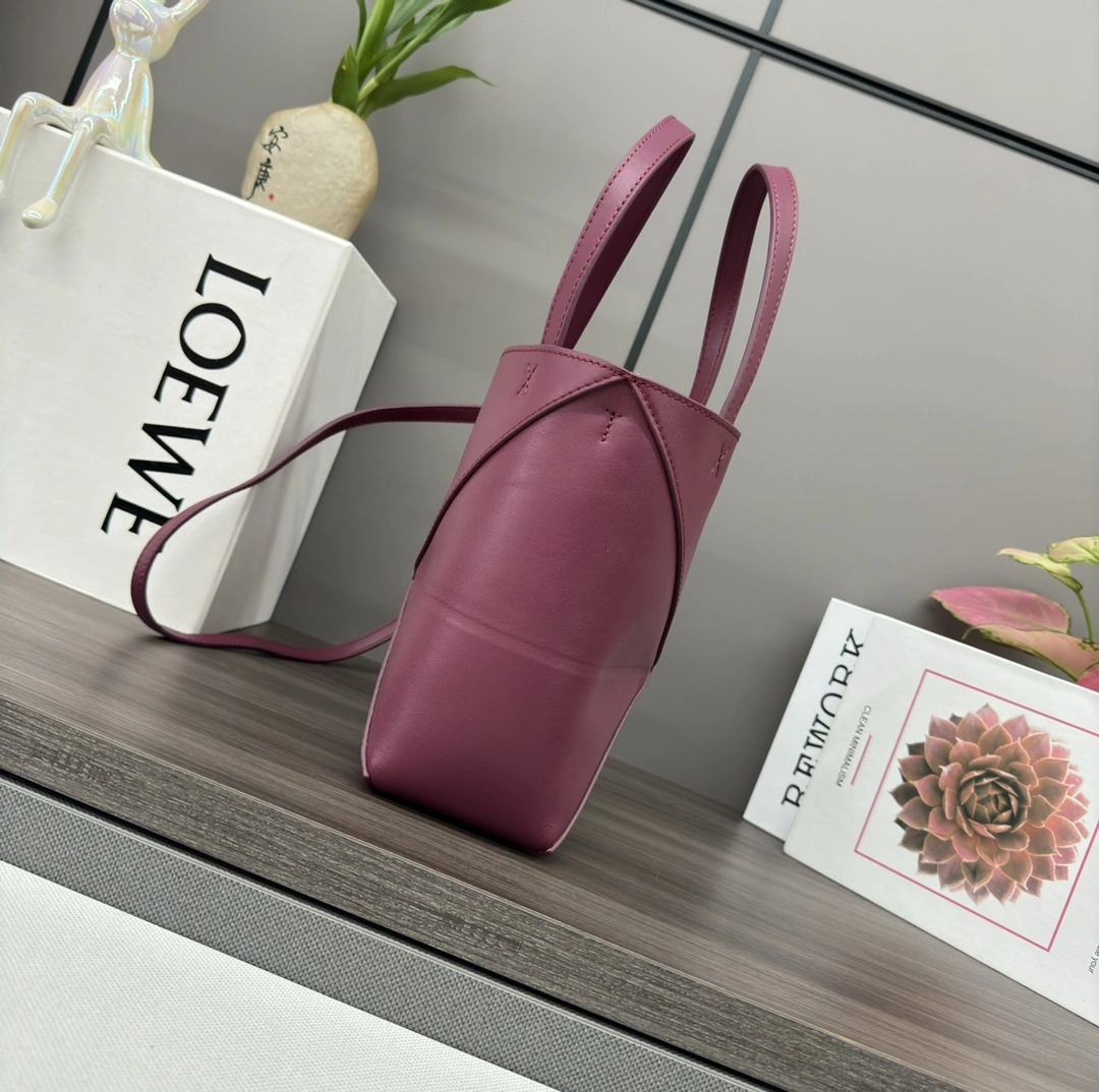 Loewe Shopping Bags Lightweight 72038
