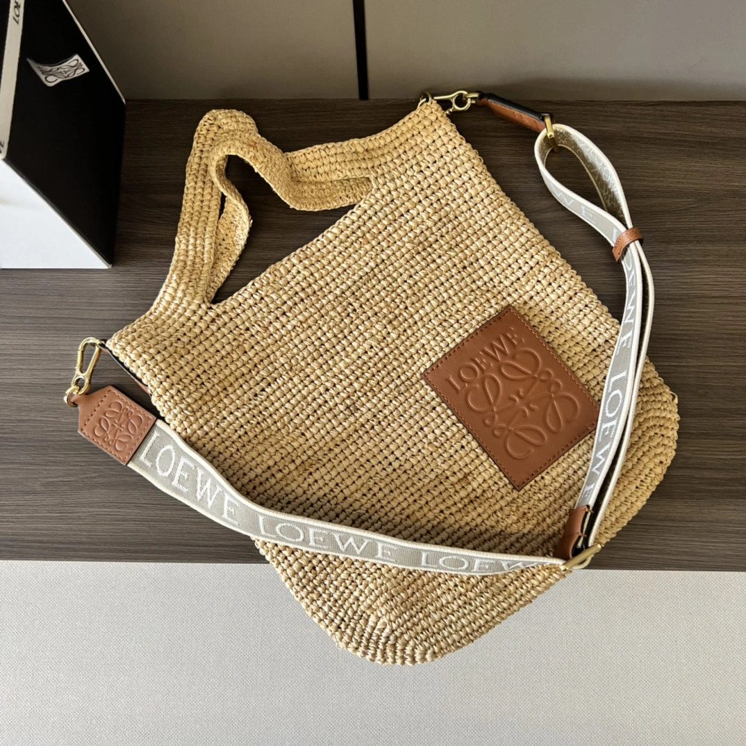 Youthful Loewe Shopping Bags 72077