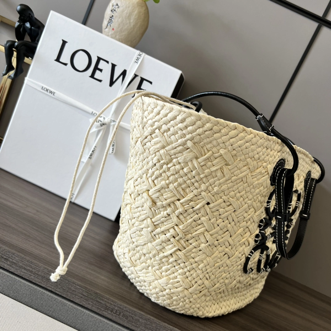 Loewe Shopping Bags Effortless 72032