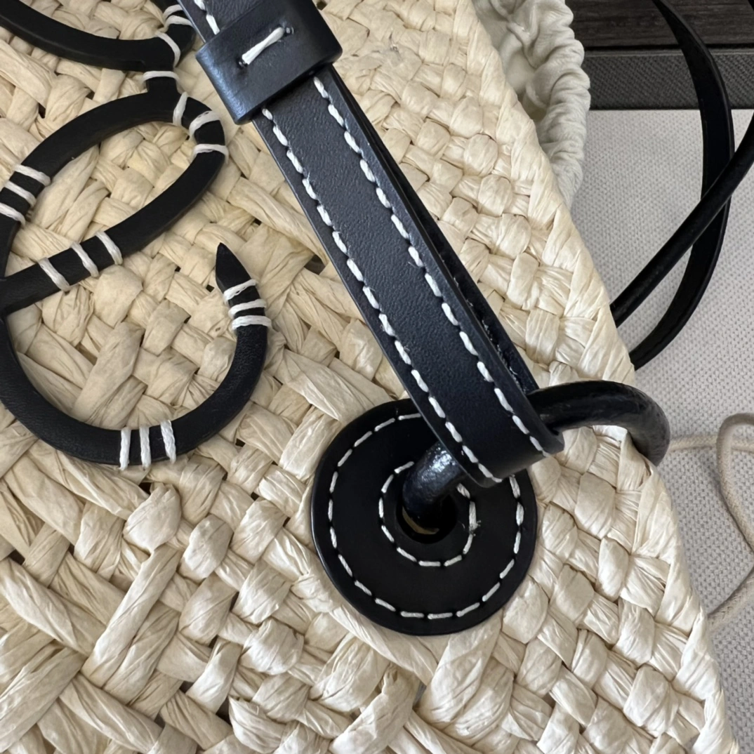 Loewe Shopping Bags Effortless 72032