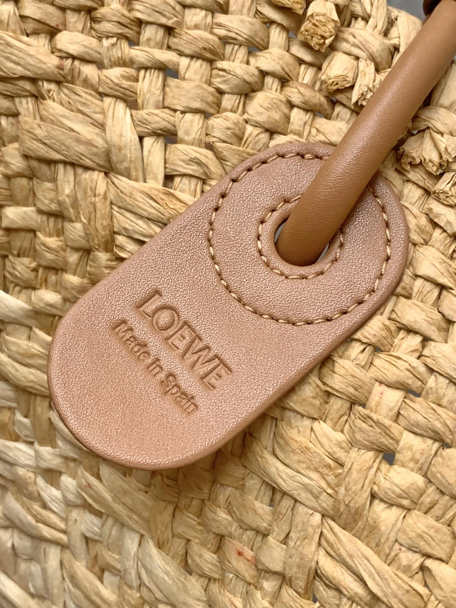 Loewe Shopping Bags ModernLook 72025