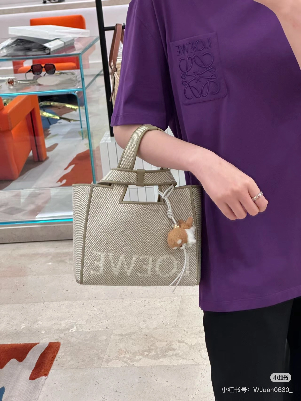 AllSeason Loewe Shopping Bags 67237