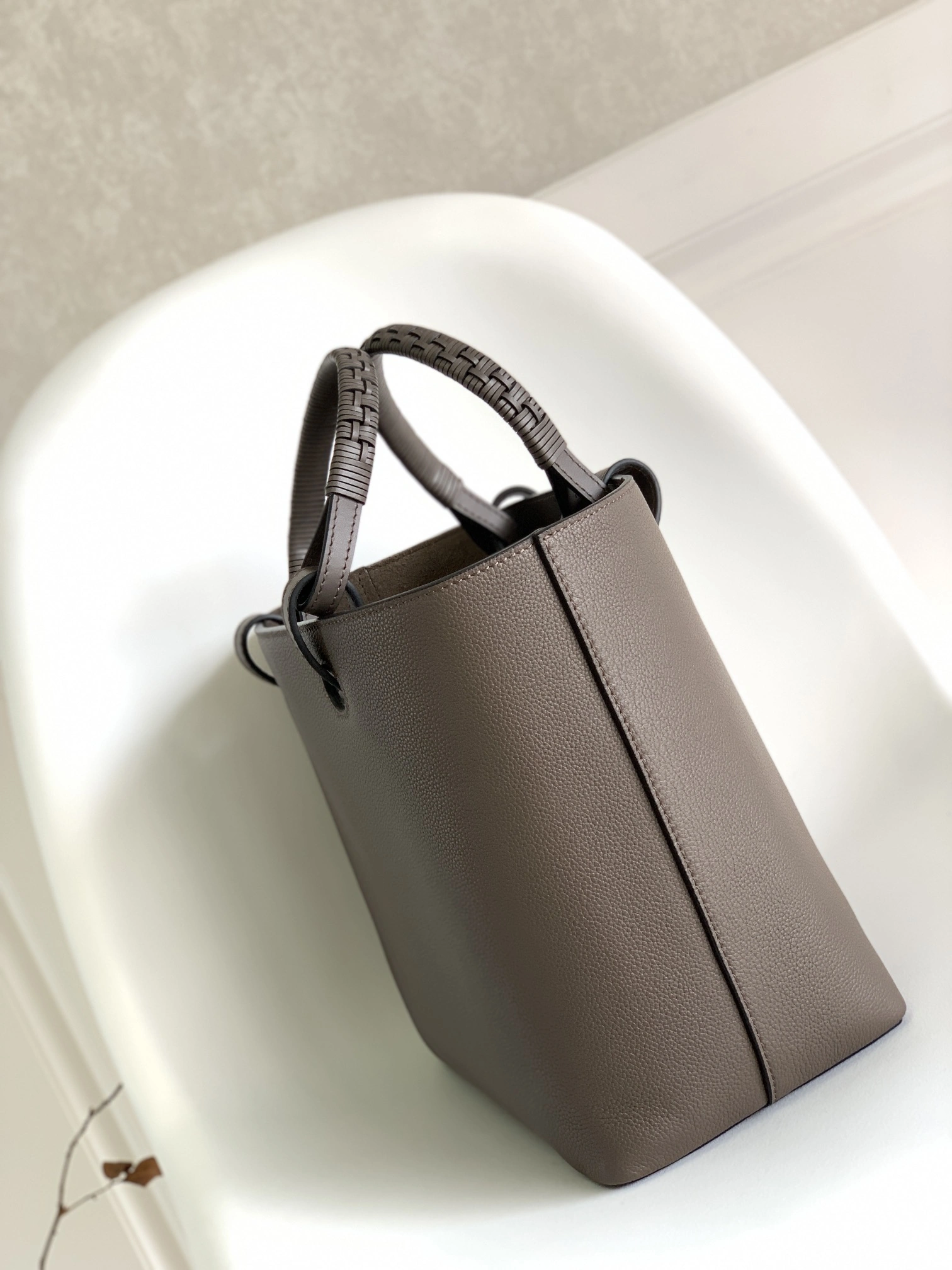 Loewe Shopping Bags Classic 67156