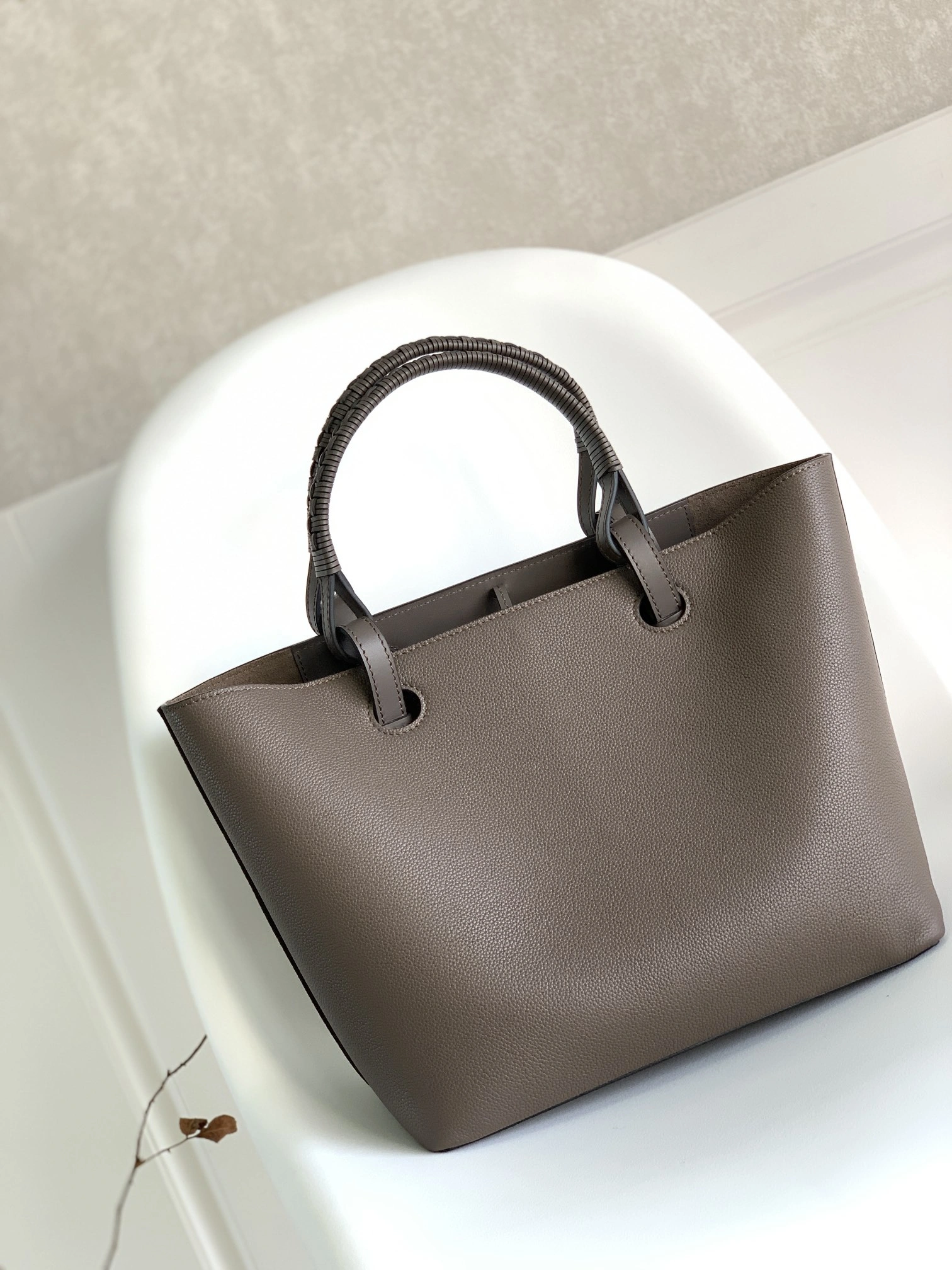 Loewe Shopping Bags Classic 67156