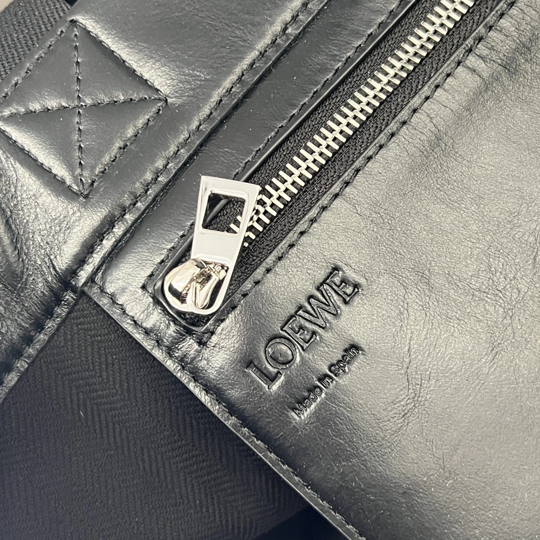 Chic Loewe Shopping Bags 67154