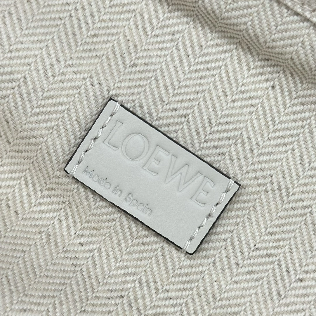 Loewe Shopping Bags SmoothTexture 67150