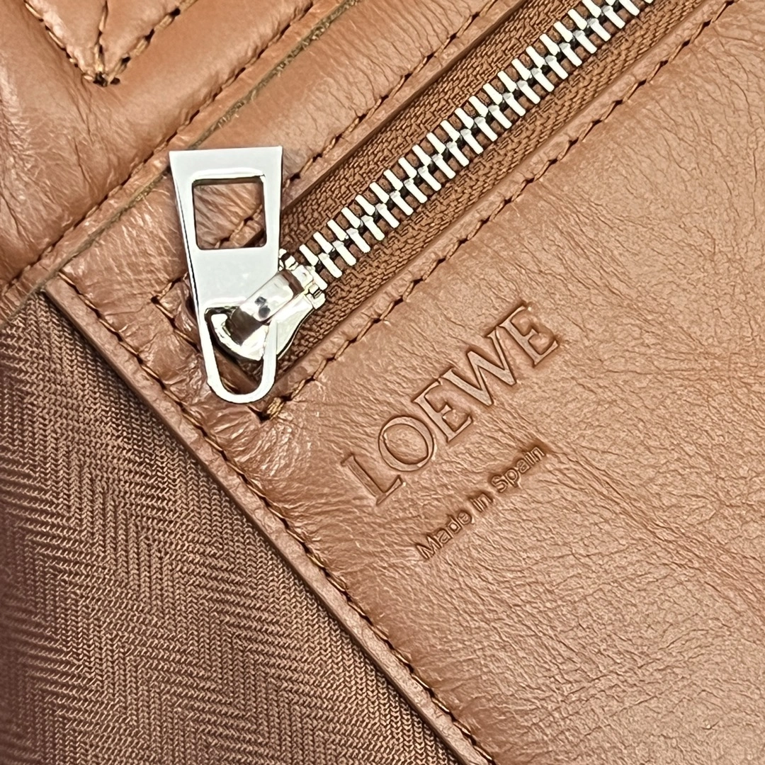 Loewe Shopping Bags Attractive 67183