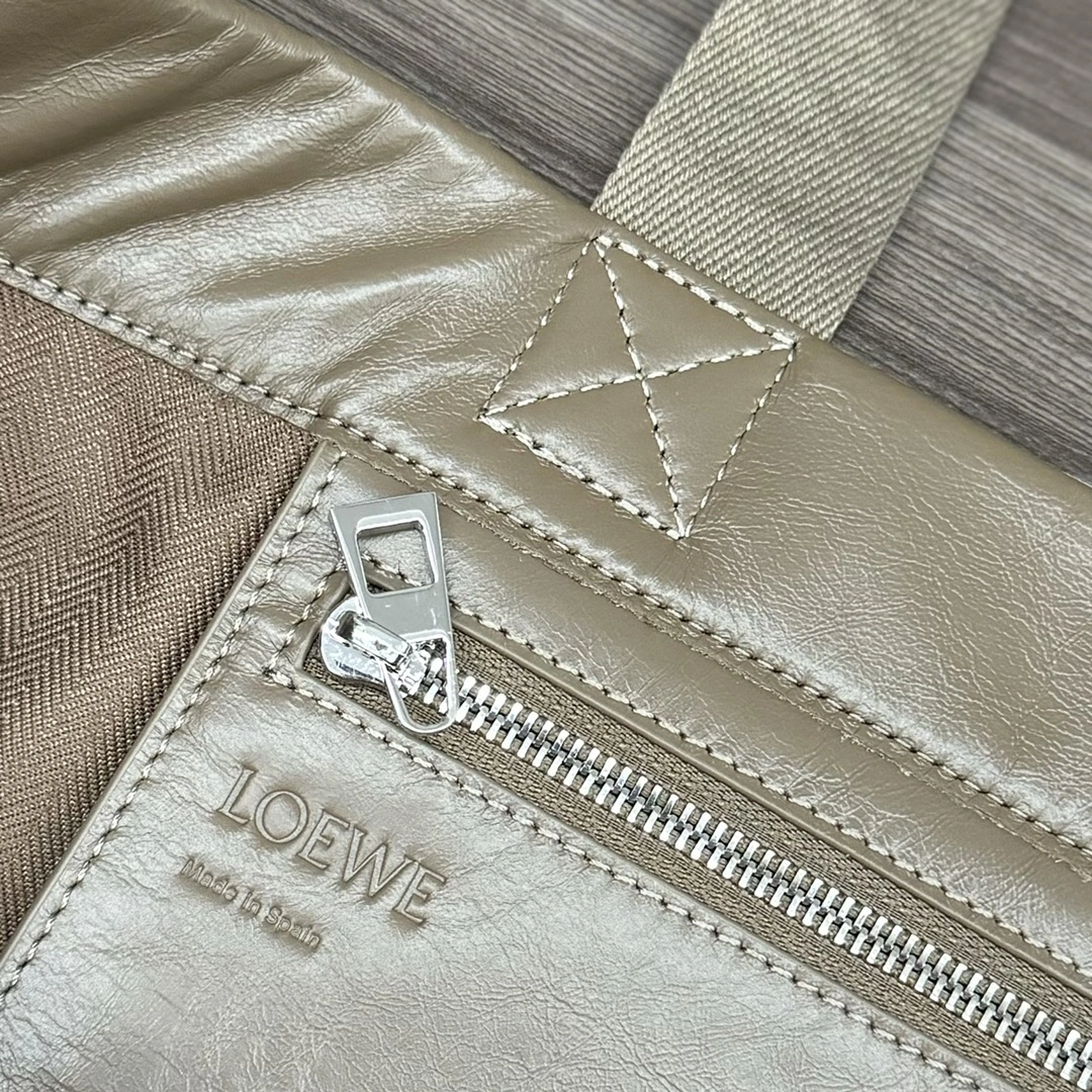 Loewe Shopping Bags WeatherProof 67132