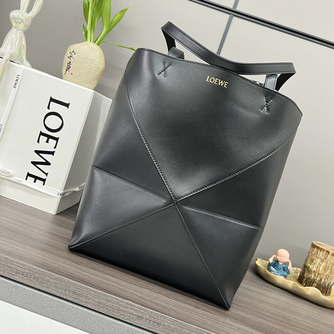 Loewe Shopping Bags ModernLook 67177