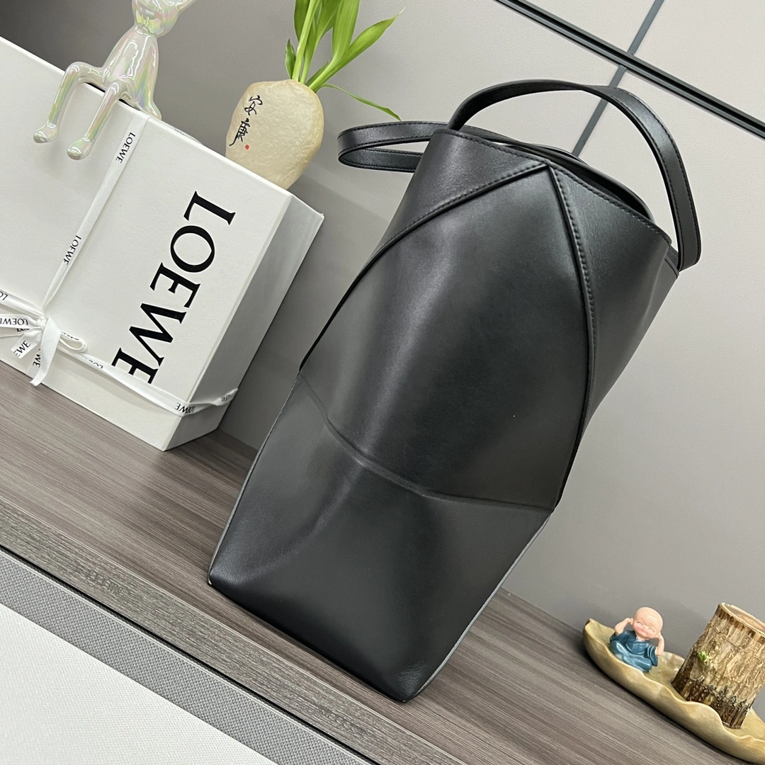 Loewe Shopping Bags ModernLook 67177