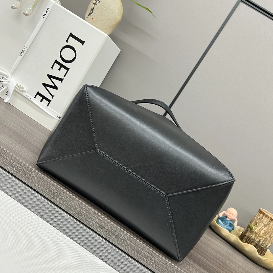 Loewe Shopping Bags ModernLook 67177