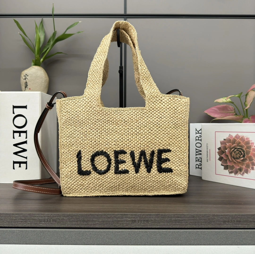 Loewe Shopping Bags Efficient 67126