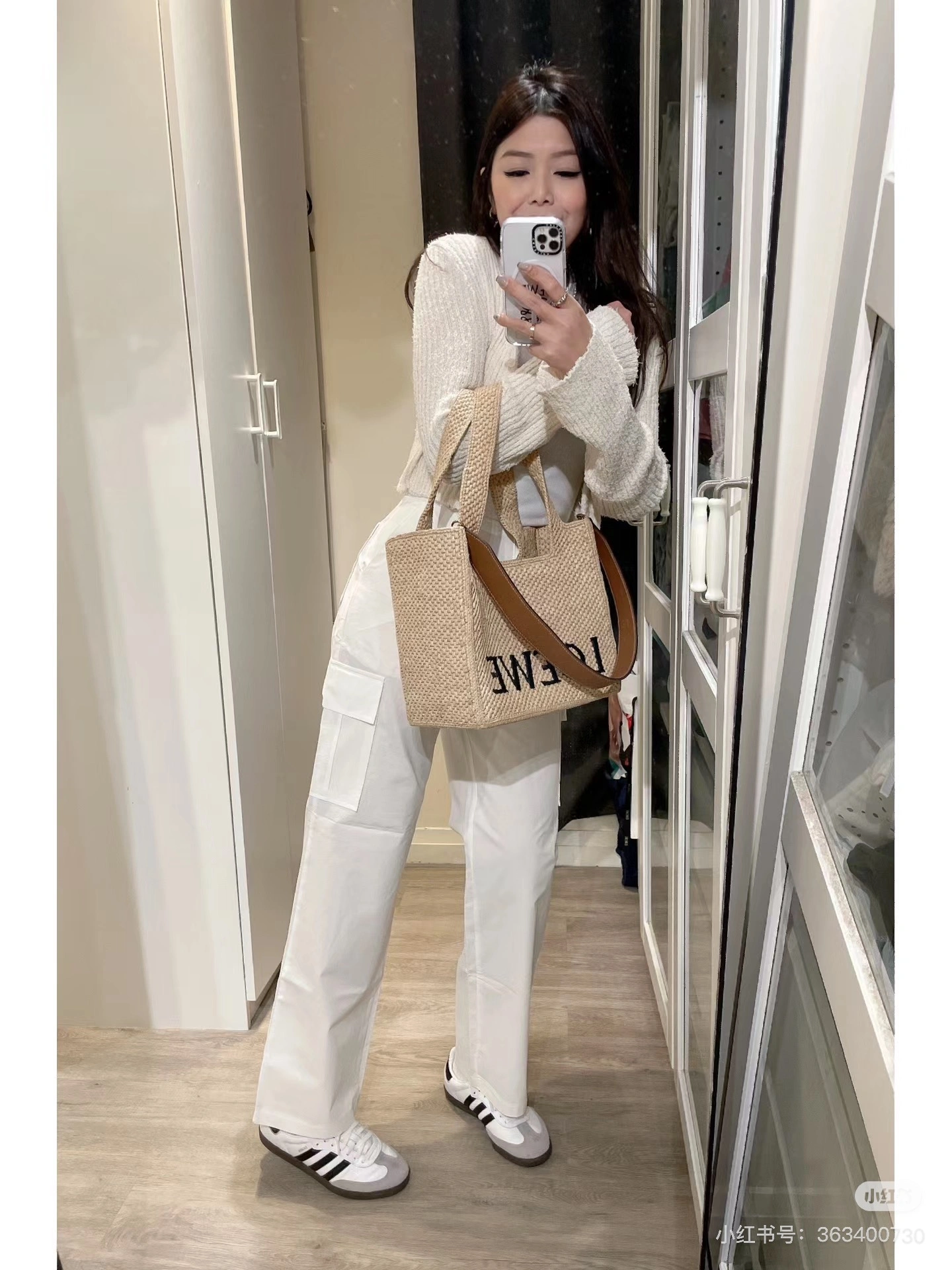 Lightweight Loewe Shopping Bags 67140