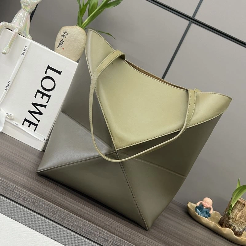 Sophisticated Loewe Shopping Bags 61414